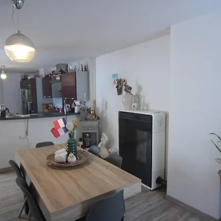 90 M2 Vic-sur-Seille