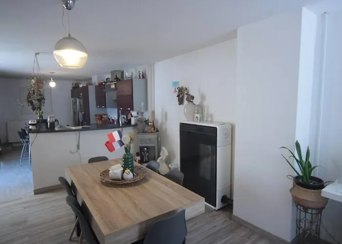 90 M2 Vic-sur-Seille