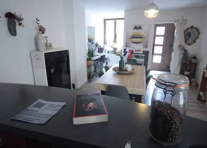 Апартаменты 90 M2 *